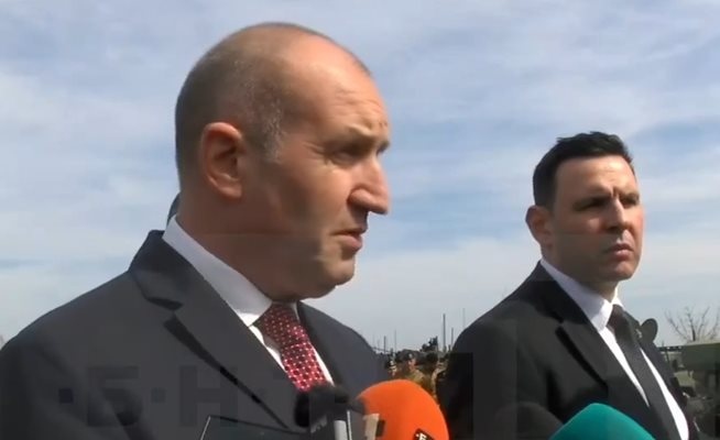 Недопустимо е държавни органи да възпрепятстват работата на Конституционния съд