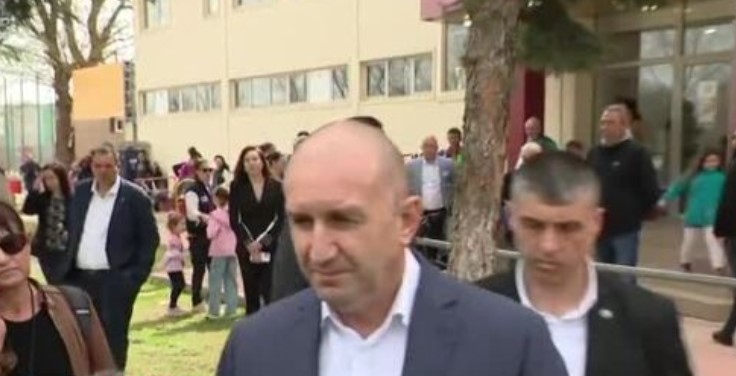 Амнезията и цинизмът все повече завладяват върховете на българската политика