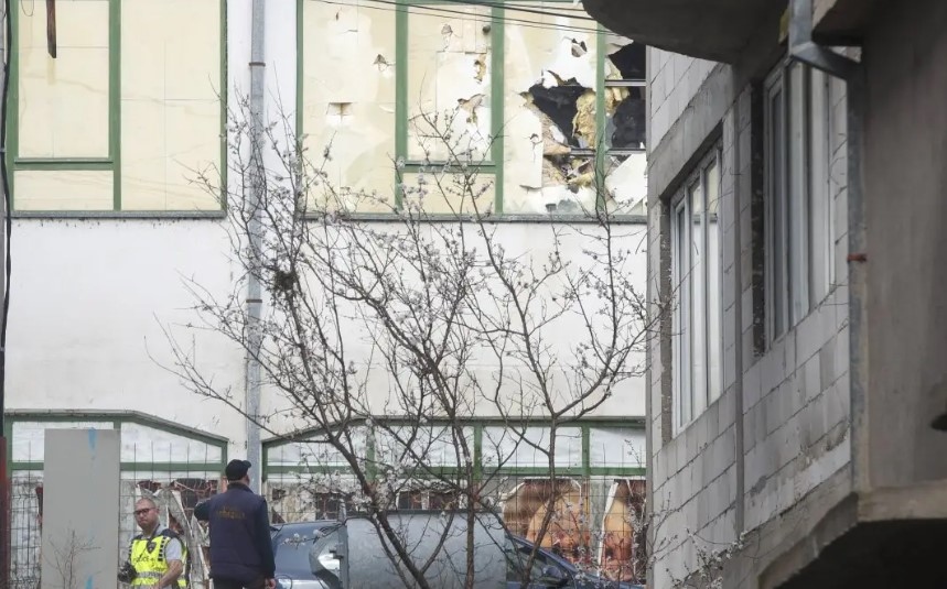 До 59 нарасна броят на загиналите след пожара в дискотека