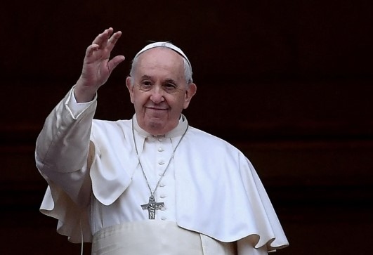 В традиционното си послание папа Франциск заяви че е слаб