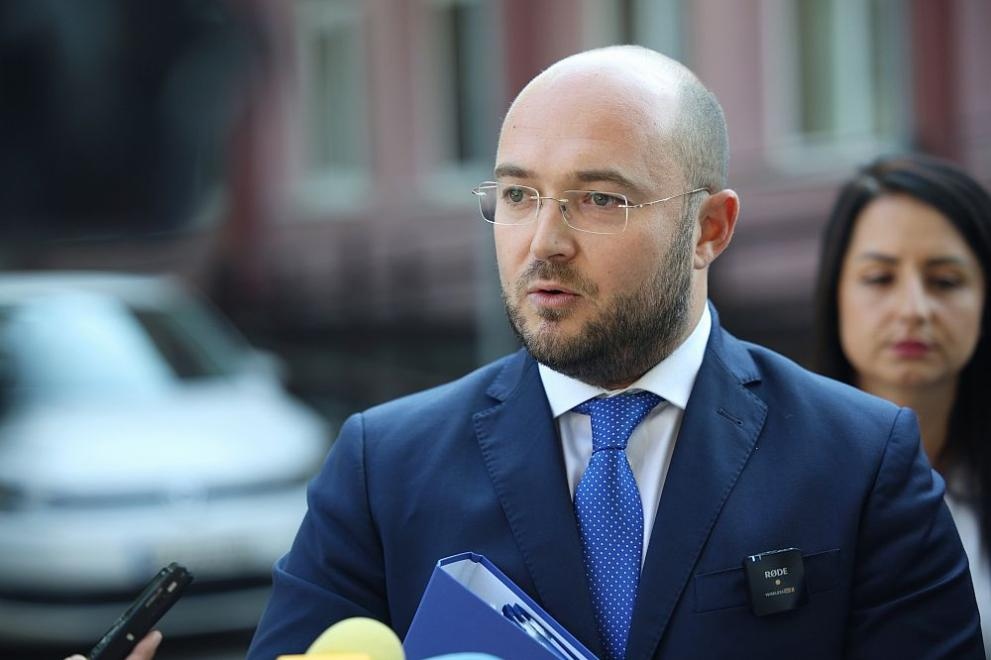 Правосъдният министър Георги Георгиев представя предложените промени в НК за