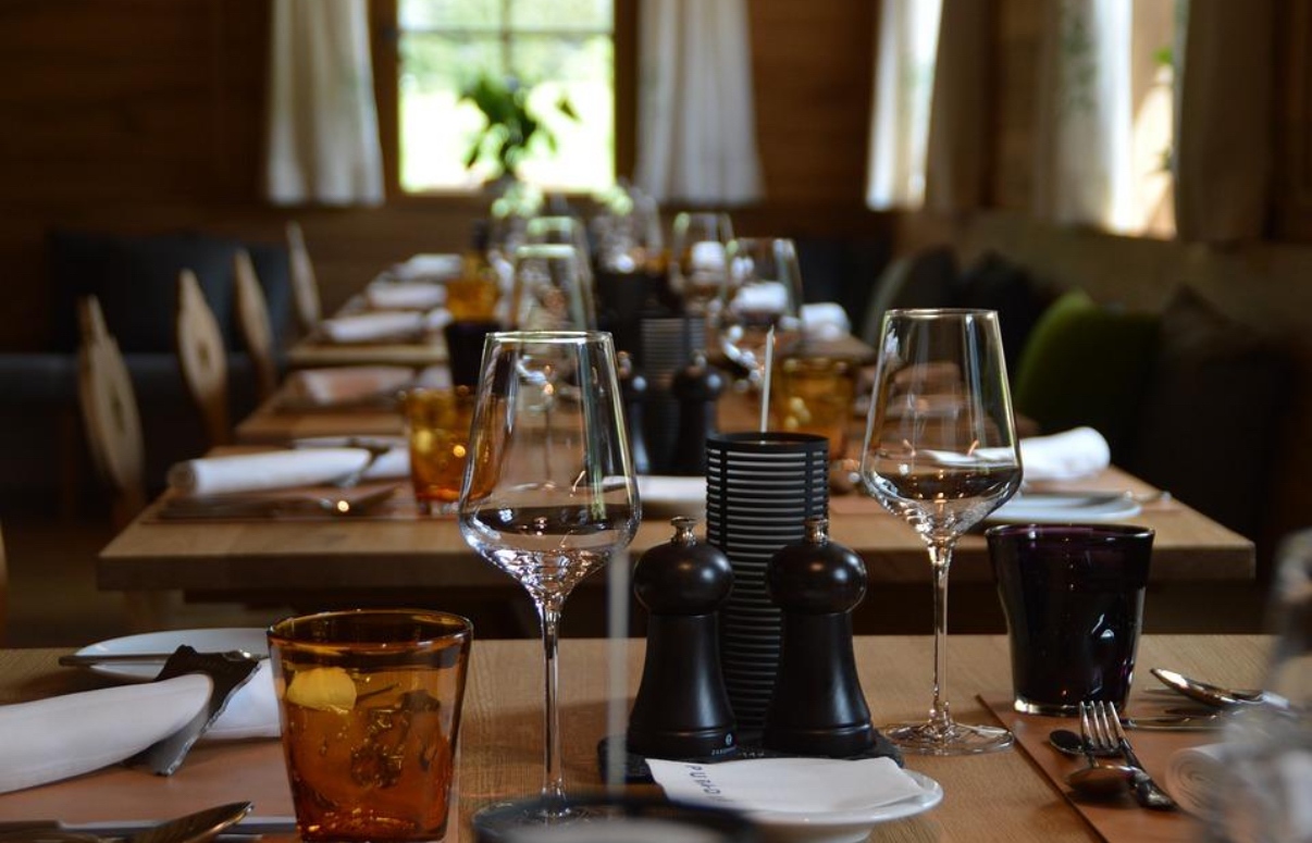 Собственици на заведения и ресторанти ще блокират основни пътища и