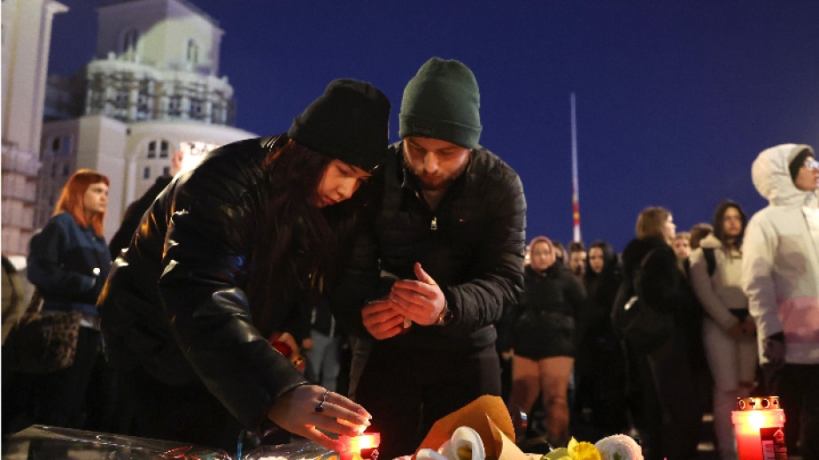 Македонски студенти и ученици се събраха днес в няколко града