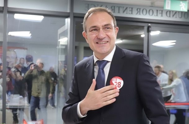 Искам да благодаря на всички които подкрепиха Закона за Държавното