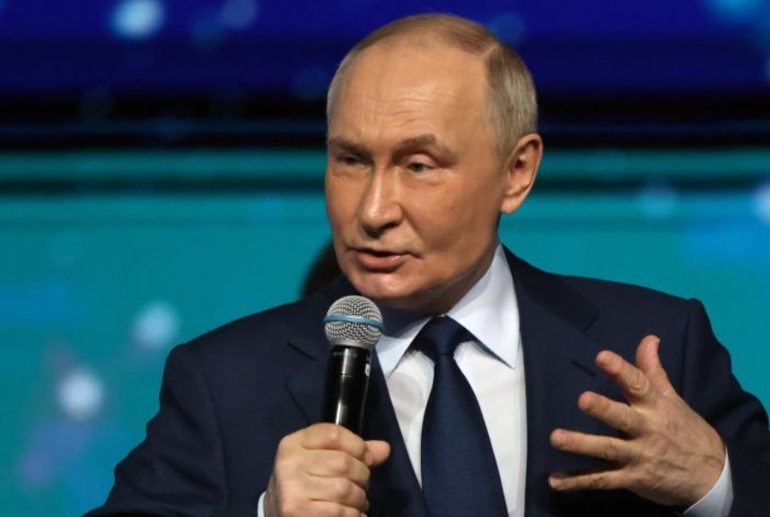 Любезностите между руския и американския президент Владимир Путин и Доналд