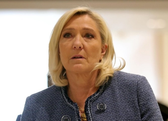 Марин льо Пен и осем евродепутати бяха признати за виновни в