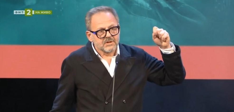 Част от благодарствената реч на Самуел Финци който спечели ИКАР