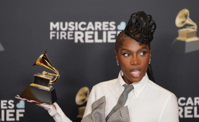 След наградата Грами за най добър рап албум и наградата GLAAD