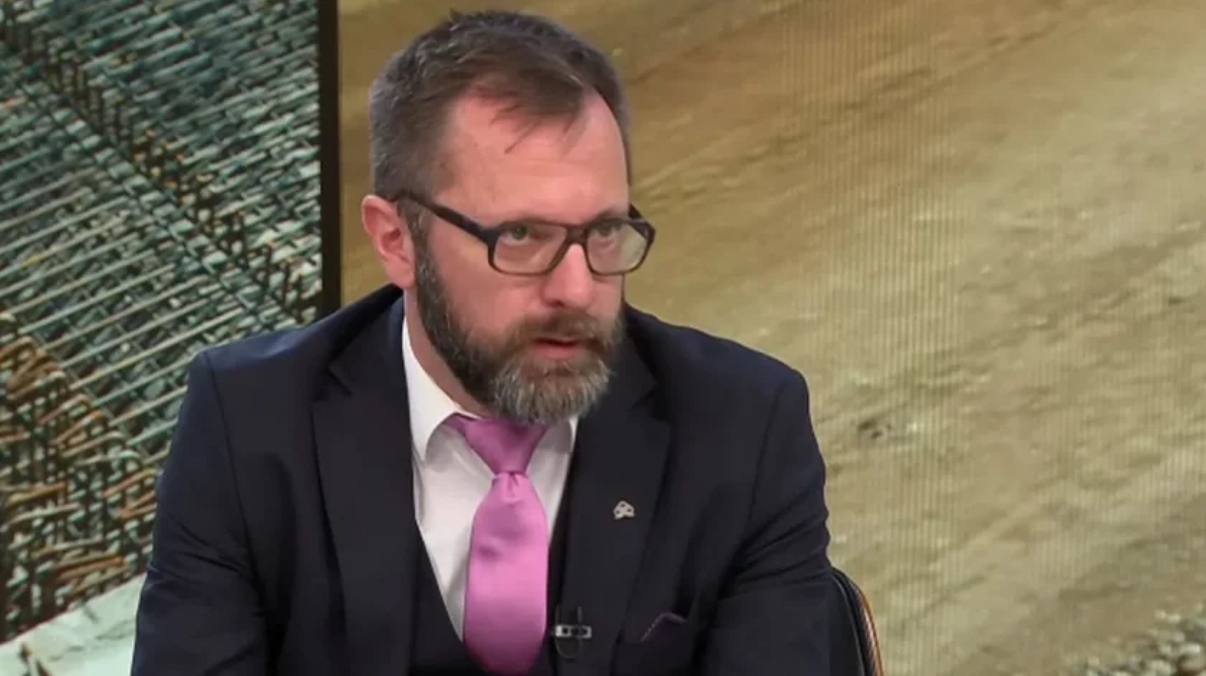 Председателят на Управителния съвет на АПИ Йордан Вълчев който на