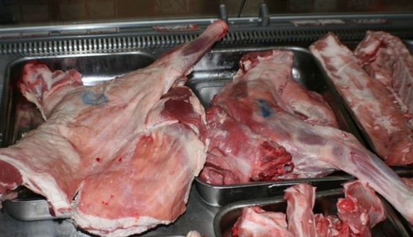 Агенцията по храните със засилен контрол в търговски обекти преди