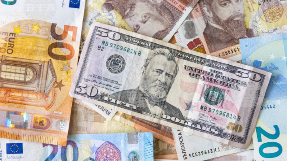 Курсът на еврото продължи да се повишава спрямо щатската валута