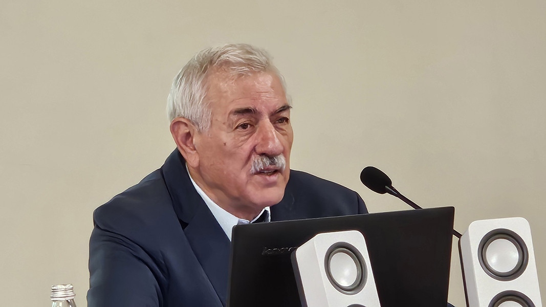 Ако не се крадат по 20 30 а чувам и за