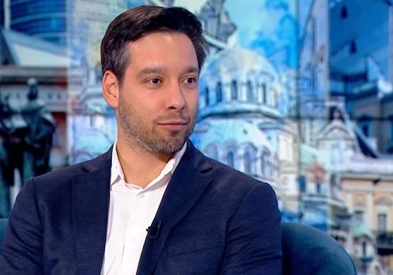 Целта ни не е да разваляме коалицията в София а