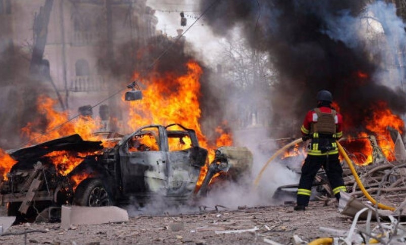 Украинският президент Володимир Зеленски призова Доналд Тръмп да посети Украйна