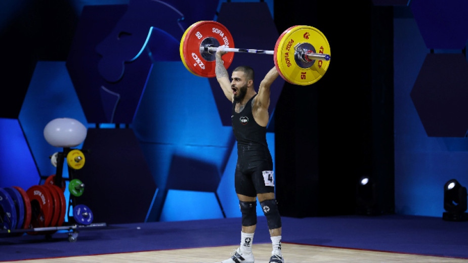 България вече има европейска титла във вдигането на тежести В