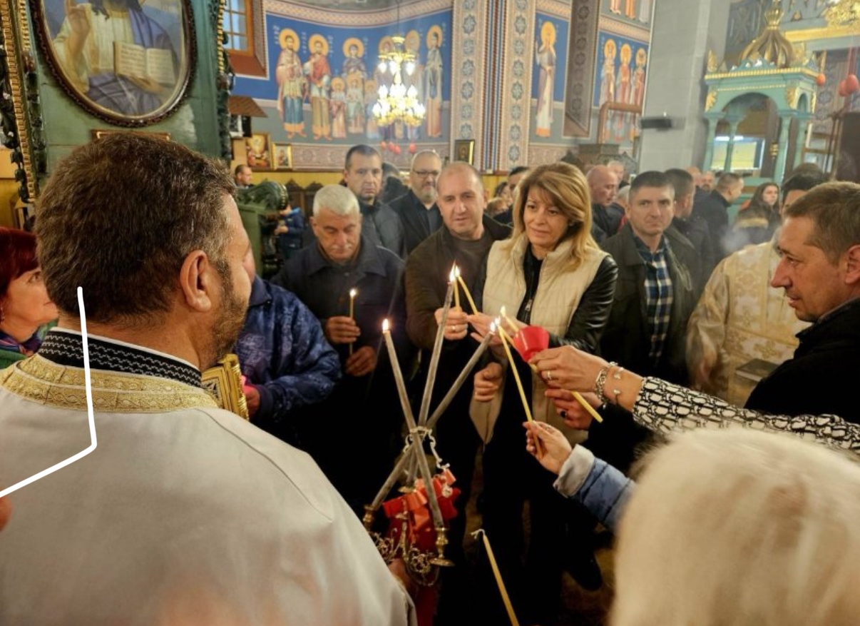 Президентът Румен Радев премиерът Росен Желязков и председателят на Народното