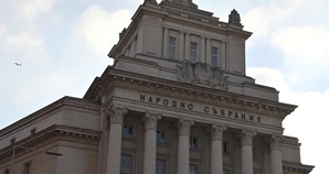 Снимка Булфото
На следващата парламентарна сесия мисля че ще бъдат поставени