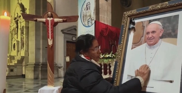 Редица католически държави по света обявиха траур по повод смъртта