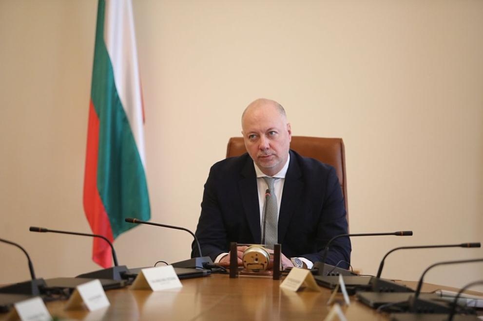 Проект на Решение за одобряване на проект на Закон за