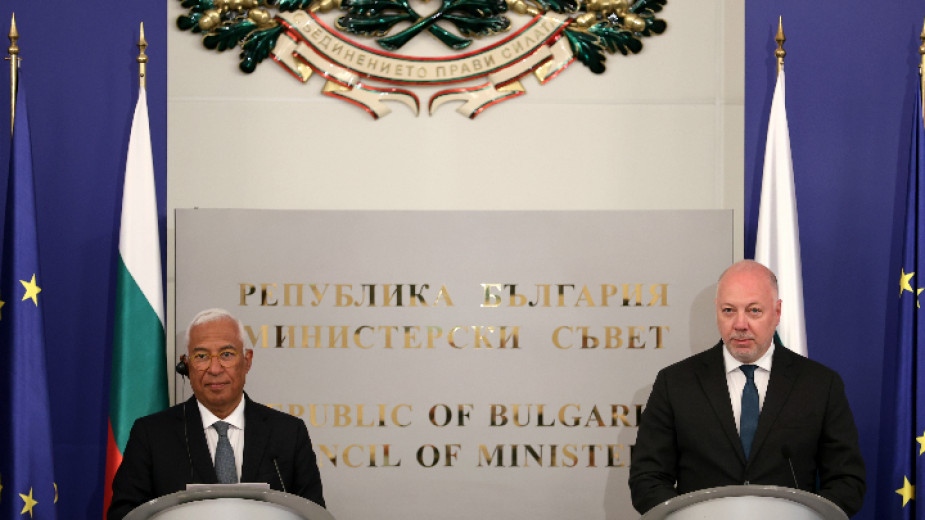 Премиерът Росен Желязков ще посети завод Арсенал в Казанлък заедно