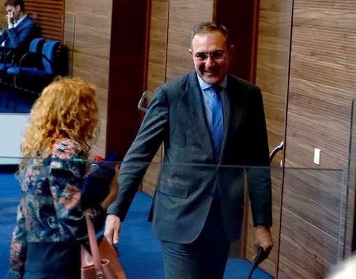 Социалният министър Борислав Гуцанов се обяви против увеличаването на пенсионната възраст Нека да