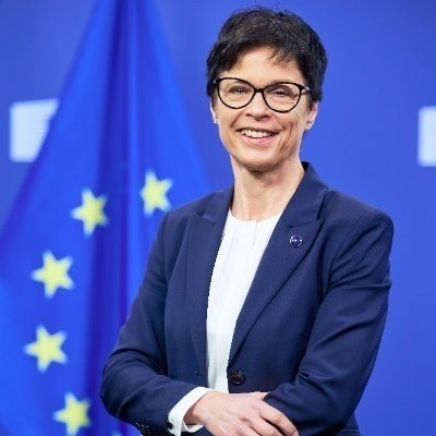 Еврокомисарят по разширяването на ЕС Марта Кос е заявила при