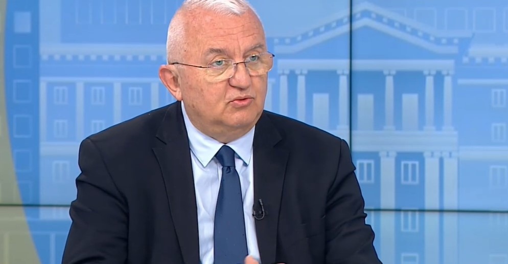 Малко над 3 милиона са чужденците които са влезли в