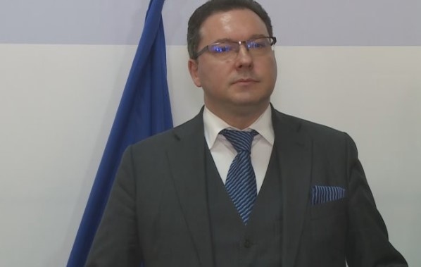 Даниел Митов обяви че директорът на МВР Хасково е подал оставка а