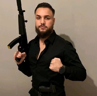 Сводниците на Студентски град Пешо Калашника и приятелката му Таня