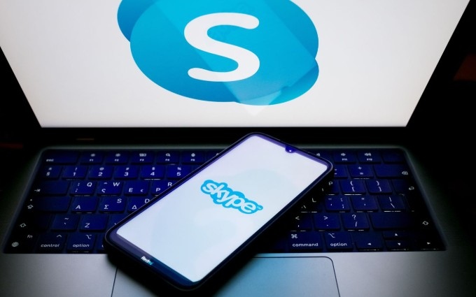 От днес 5 май официално спира да съществува популярната чат програма