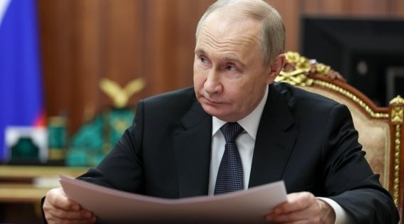 Три години след началото на руската инвазия в Украйна президентът