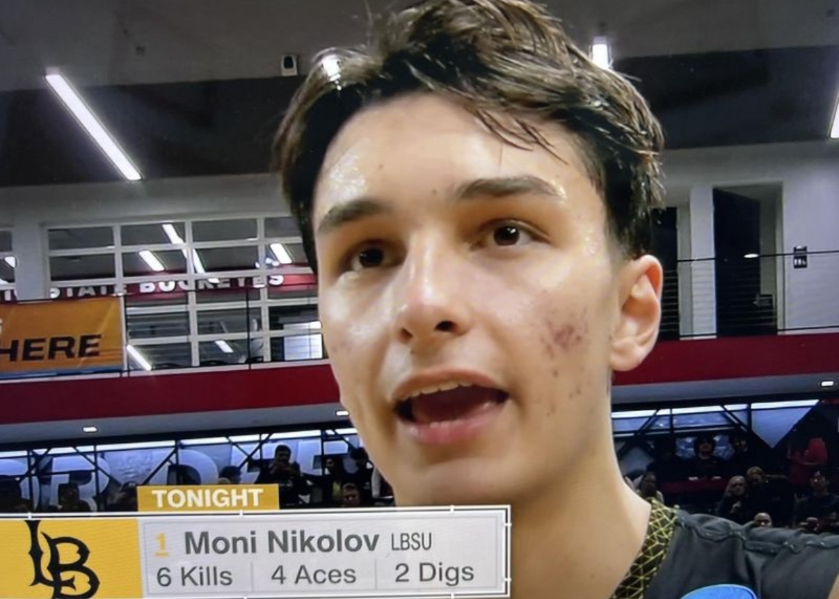 18 годишният български разпределител Симеон Николов е новият волейболен крал на