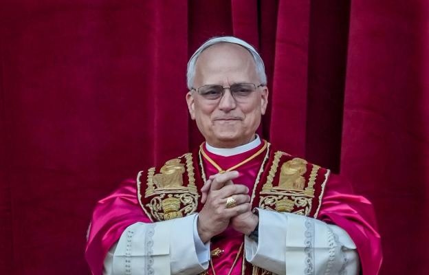 Папа Лъв XIV е поел контрола над официалните социални медии