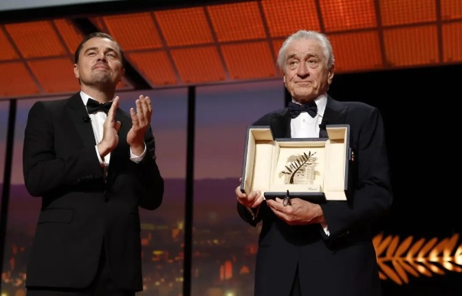 Американската звезда Леонардо Ди Каприо връчи на своя колега от