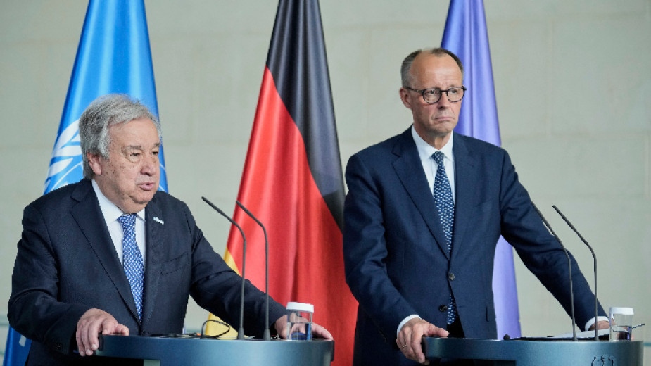 Генералният секретар на ООН Антониу Гутериш предложи подкрепата на световната