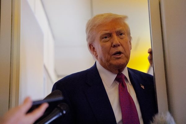 Американският президент Доналд Тръмппристигна в Обединените арабски емирства – третата и