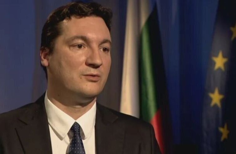 Референдум за еврото няма да има защото е конституционно недопустим