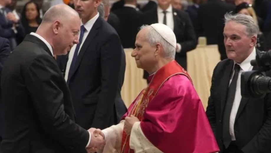 Министър председателят Росен Желязков поздрави Негово Светейшество папа Лъв XIV като