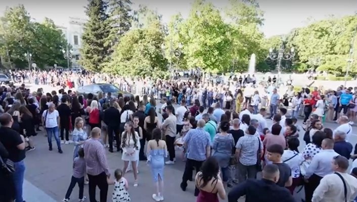 Между пет и десет хиляди лева може да струва едно