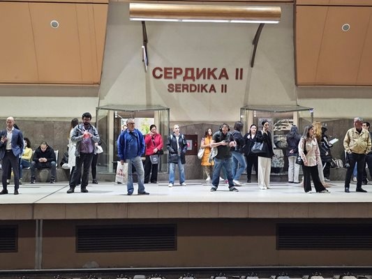 Метрото ще работи и на 20 май вторник с допълнителни