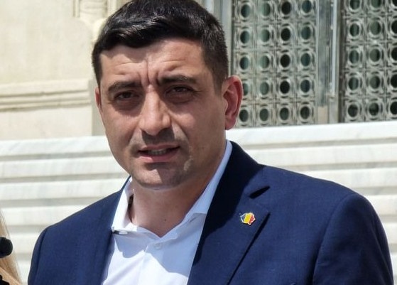 Загубилият на втория тур на президентските избори Джордже Симион обяви