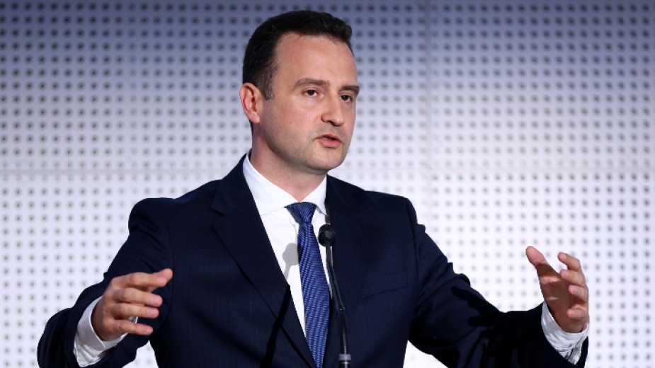 Има започната процедура за създаване на най голямата батерия на територията