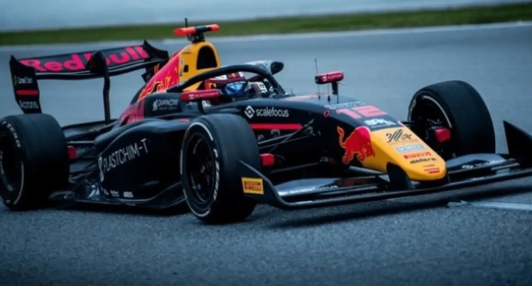 На пистата на която преди година Никола Цолов спечели първата