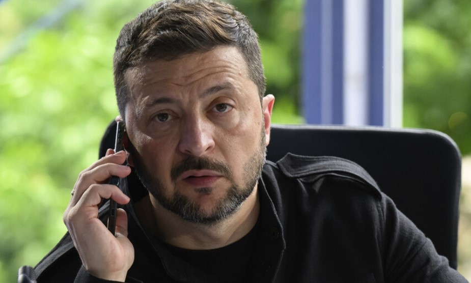 Украинският президент Володимир Зеленски потвърди в петък че Украйна си