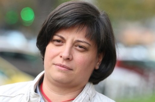 Диана Русинова обяви че е получила покана да оглави АПИ