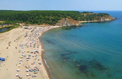 Жителите и гостите на община Царево вече могат свободно да