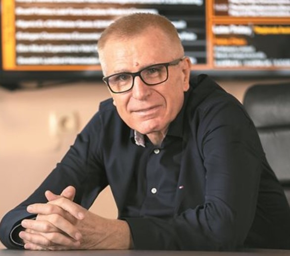 Разкритията за продължиха трети ден с изтекли документи от BG Elves