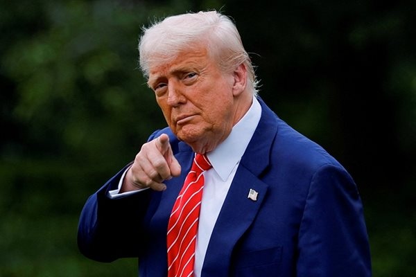 Американският президент Доналд Тръмпсъобщи че е провел нов телефонен разговор с