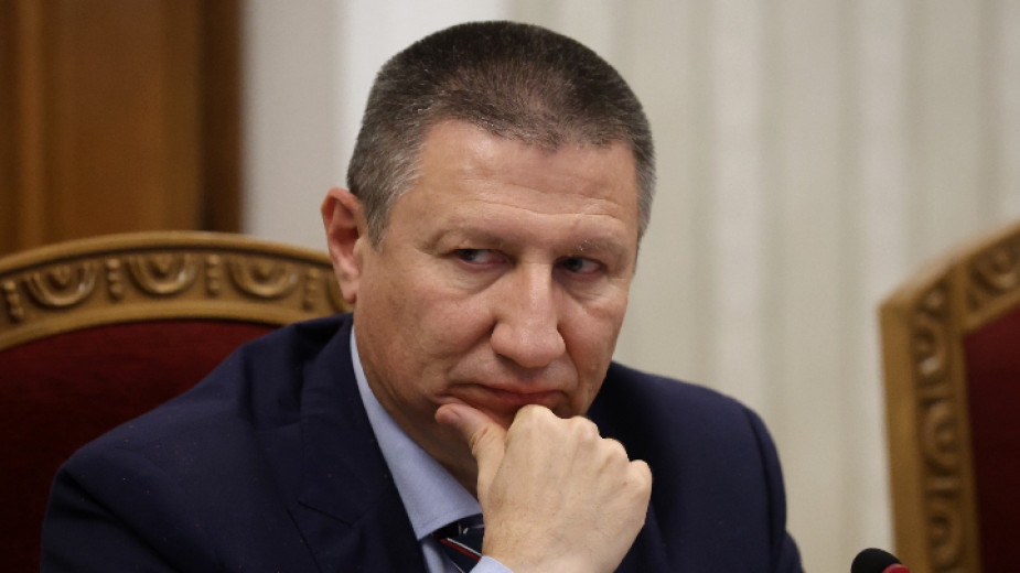 Изпълняващият функциите главен прокурор Борислав Сарафов правосъдният министър Георги Георгиев