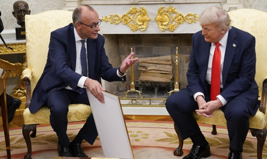 Срещата между американския президент Доналд Тръмп и германския канцлер Фридрих Мерц премина